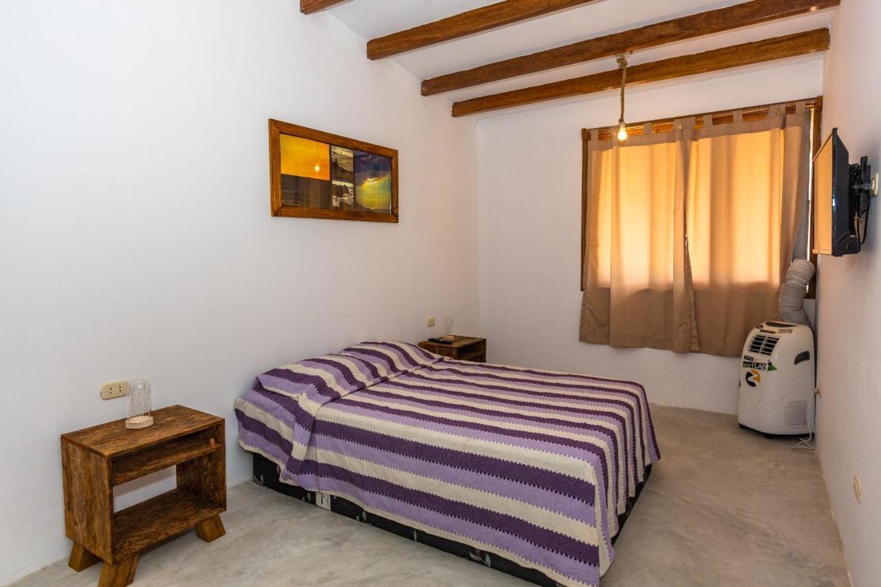 Penthouse Kahuna Canoas de Punta Sal Exterior photo